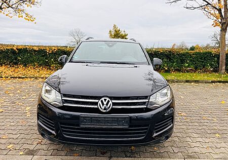 VW Touareg Volkswagen 3.0 V6 TDI Tiptronic BlueMotion