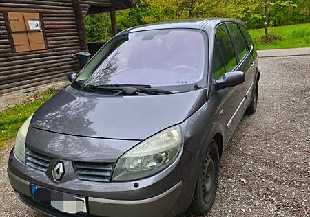 Renault Grand Scenic Dynamique 2.0 16V Dynamique