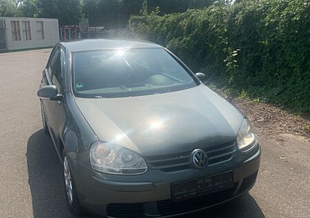 VW Golf Volkswagen 1.9TDI 74kW 4motion Basis Variant Basis