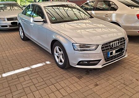 Audi A4 1.8 multitronic Limousine