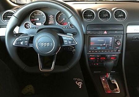 Audi A4 3.2 FSI tiptronic quattro Cabriolet -