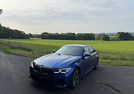 BMW 340 M340i xDrive Auto -