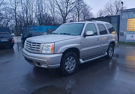 Cadillac Escalade 6.0 V8 Autom. -