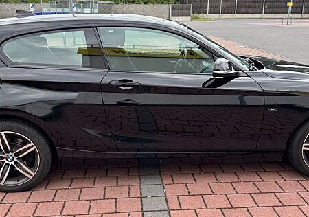 BMW 116i Sport Line Sport Line Auomatik