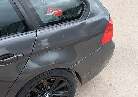 BMW 320d touring -