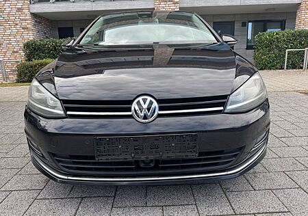 VW Golf Volkswagen VII Lim. Highline BMT