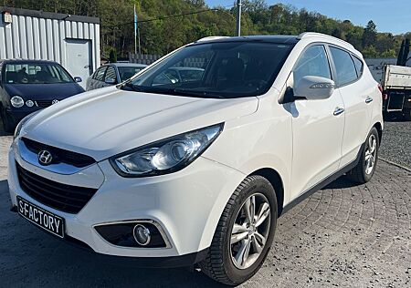 Hyundai ix35 Premium AWD PANO LEDER NAVI KLIMA