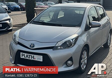 Toyota Yaris Hybrid Life