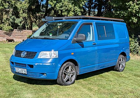VW T5 Kombi gebraucht kaufen VW T5 Kombi Volkswagen T5 1,9 TDI, Camper, Dachterrasse, 6 Sitzer