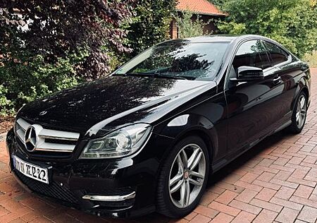 Mercedes-Benz C 250 CDI Sport Coupé Autom. Sport