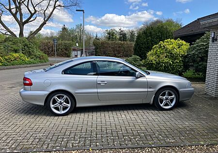 Volvo C70 2.4T Coupe, wenig Kilometer Top Zustand