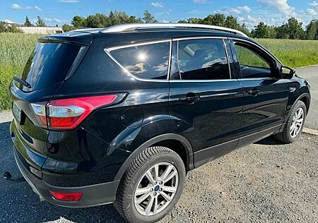 Ford Kuga 1,5 EcoBoost 110kW COOL & CONNECT C...
