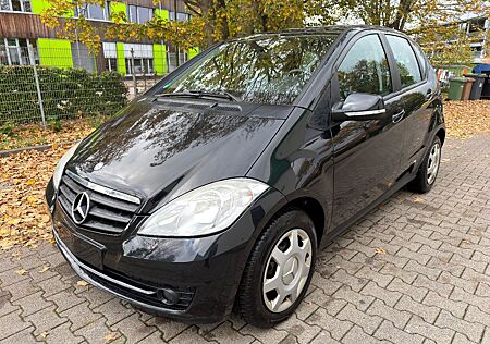 Mercedes-Benz A 180 gebraucht kaufen Mercedes-Benz A 180 CDI Automatik Navi Sitzhezung TÜV NEU
