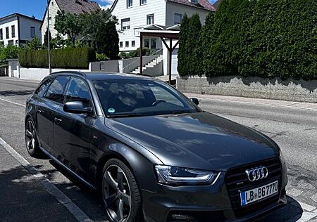 Audi A4 2.0 TDI S line Avant TOP ZUSTAND!