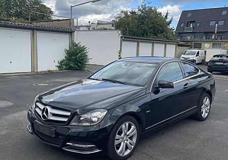 Mercedes-Benz C 180 BlueEFFICIENCY Coupé -