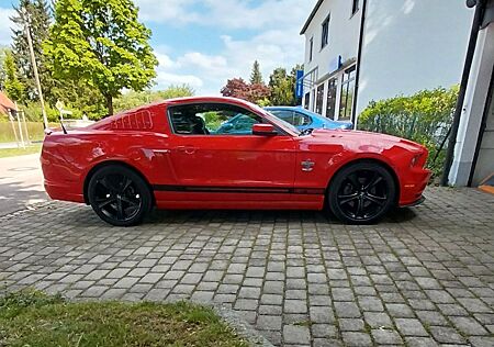 Ford Mustang GT 5.0