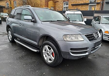 VW Touareg Volkswagen R5 TDI-AHK/TÜV 10/24/LEDER-