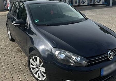 VW Golf Volkswagen 1.6 TDI Style