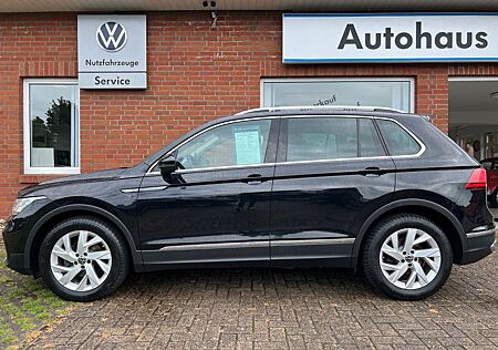 VW Tiguan Volkswagen Elegance TDi DSG Panorama/Matrix/AHK/360°