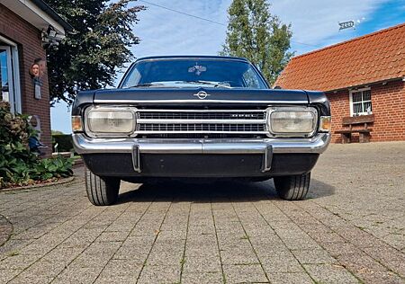 Opel Rekord C - Oldscool Daily mit dem gewissen Pep