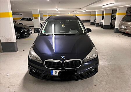 BMW 2er 220 Gran Tourer 220i