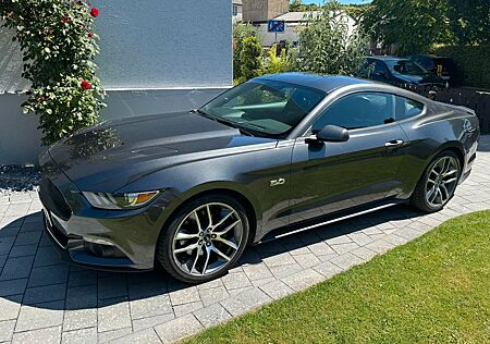 Ford Mustang 5.0 GT V8 ACC 20Zoll