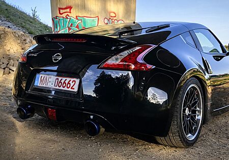 Nissan 370Z 370 Z Pack Aut.+Leder+Navi+Keyless+BOSE+19"