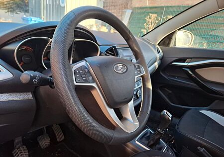 Lada Vesta 1.6 16V SW Cross Luxus Cross Luxus