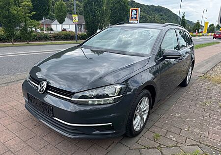 VW Golf Volkswagen VII 1.6TDI Variant Comfortline 1.Hd Navi