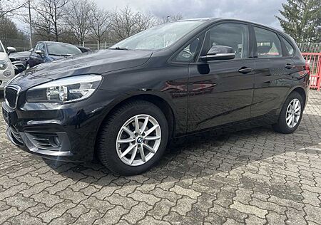 BMW 218i Active Tourer Advantage Navi AHK Neue Kuppl