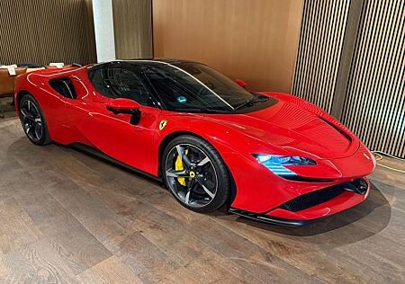 Ferrari SF90 Spider Racing Lift Carbon