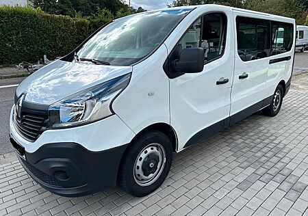 Renault Trafic Invaliden-Rollstuhl-Behinderten Umbau