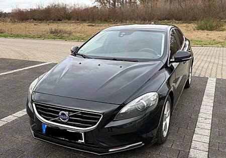 Volvo V40 D3 Geartronic Momentum