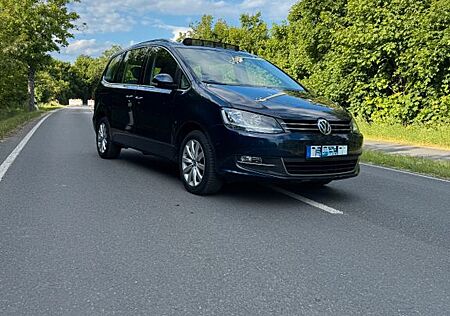 VW Sharan Volkswagen 2.0 TDI 4MOT. AUT. STANDH. PAN. NAV. AHK