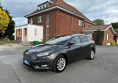 Ford Focus Turnier Titanium/Alu/Kamera/AHK/Sitzhzg