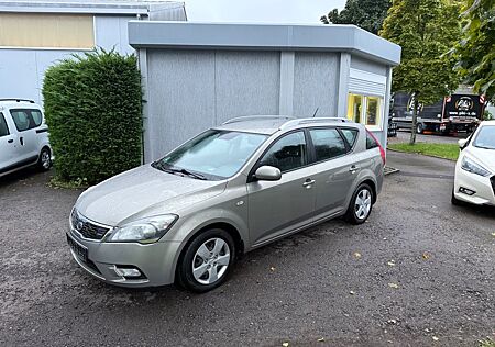 Kia Cee'd / Ceed