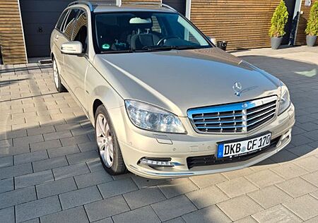 Mercedes-Benz C 200 CGI T BlueEFFICIENCY ELEGANCE ELEGANCE