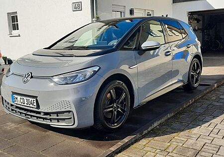 VW ID.3 Volkswagen Pure + Garantie + neue Reifen , Checkhe
