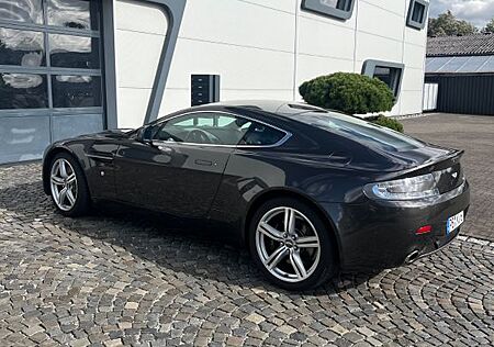 Aston Martin V8 Vantage 4.7l Sportshift -