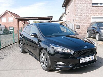 Ford Focus  ST-Line
