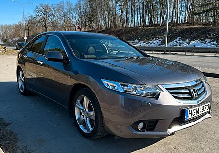 Honda Accord 2.0 Elegance Elegance