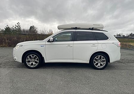 Mitsubishi Plug in Hybrid Outlander Outlander 2.0 PHEV