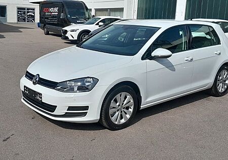 VW Golf Volkswagen VII Lim. Comfortline BMT