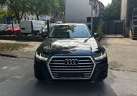 Audi Q7 3.0 TDI S LINE*7 SITZER*PANORAMA*LED*HEAD UP