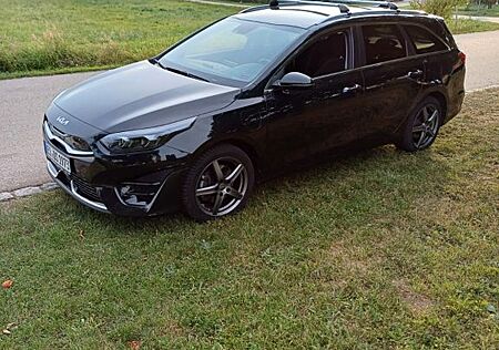 Kia Cee'd / Ceed 1.6 GDI Plug-In Hybrid Spirit S...