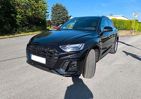 Audi Q5 40 TFSI S line *Black* Unfallfrei*AHK*ACC