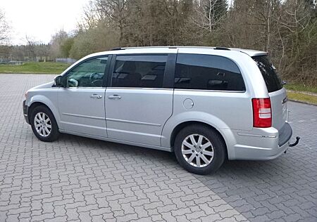 Chrysler Grand Voyager Limited 2,8 Diesel Stown GO