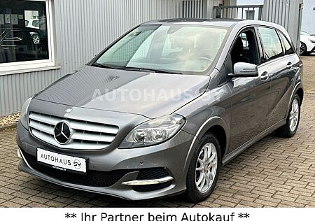 Mercedes-Benz B 200 c NGD Erdgas **NAVI-PDC-SCHECKHEFT-2.HND**