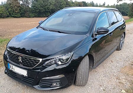 Peugeot 308 BlueHDi 180 EAT8 GT SW GT