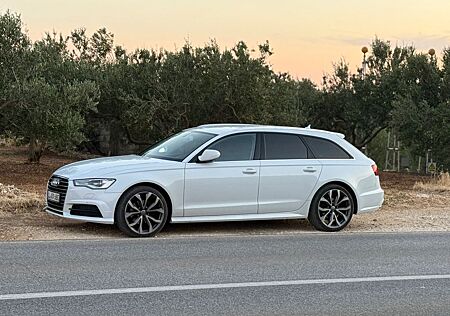 Audi A6 Kombi 2.0 TDI Navi/LED/AHK/Alcantara
